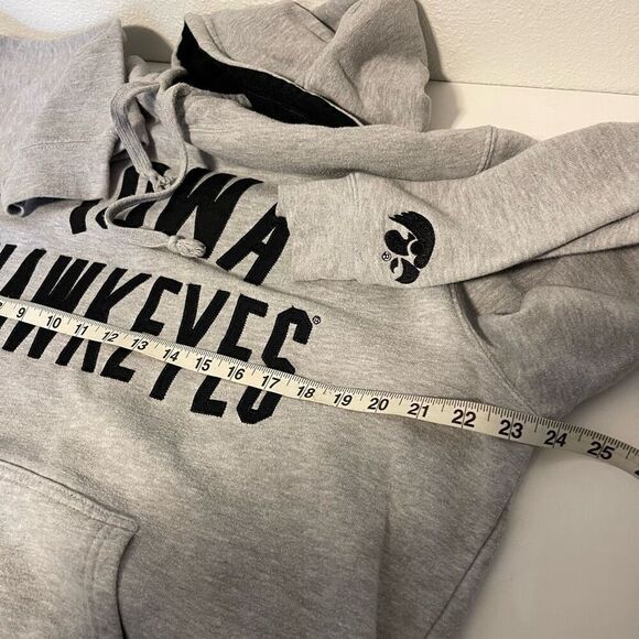 Iowa Hawkeyes J America Embroidered Logo Sweatshirt Soze Large - Picture 7 of 8